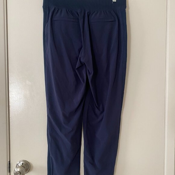 Athleta Brooklyn Mid Rise Ankle Pant - Navy - Size 6 Petite 6P - Picture 3 of 6